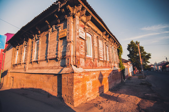 Traditional Russian wooden house in Yelets