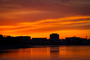 Fototapeta premium Golden sunset at the river side