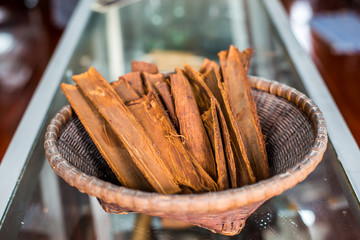 Dry shell stored in a basket
