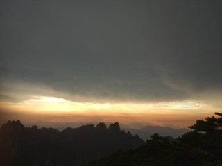 The sunset of Mount Huangshan