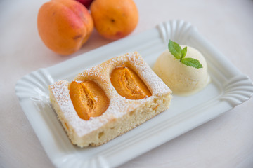 Aprikosenkuchen 