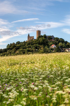 Burg Gleiberg im Sommer 