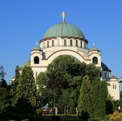 Fototapeta na wymiar Saint Sava temple in Belgrade