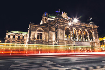 Fototapeta na wymiar State Opera in Vienna Austria at night