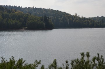 lac pierre percée