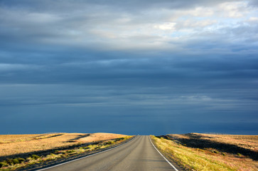 Fototapeta na wymiar Peaceful empty road, Chile
