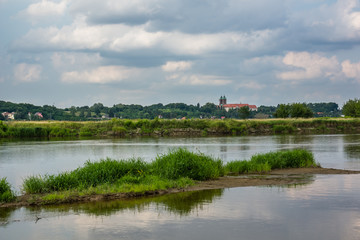 Fototapeta na wymiar Vistula river near Czerwinsk Nad Wisla village, Poland