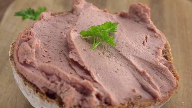Liverwurst seamless loopable; 4K UHD)