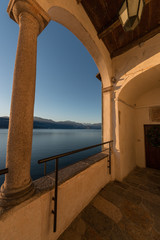 Fototapeta na wymiar L'Eremo di Santa Caterina del Sasso, Lago Maggiore, Leggiuno, Verese, Lombardia, Italia