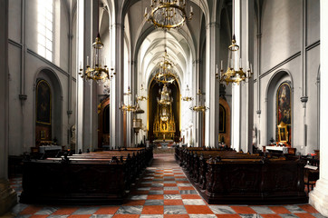 Obraz premium Augustinian parish church (Augustinerkirche) in Vienna, Austria. Main nave view