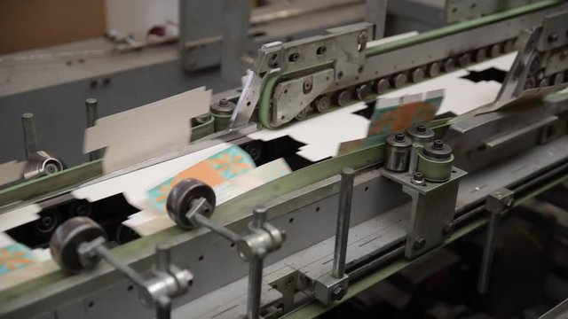 folding machine conveyor belt