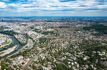 Région parisienne vue du ciel 02