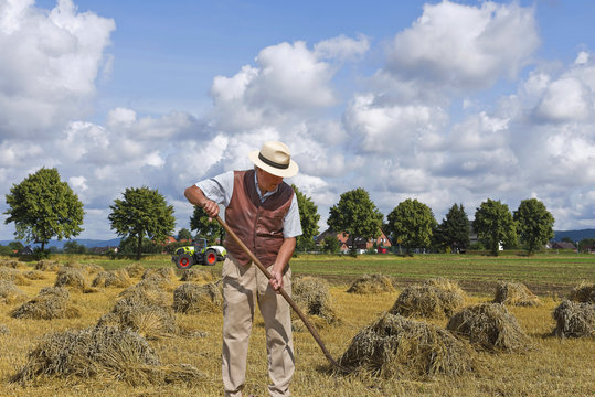 Landwirt auf dem Feld