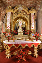 Fototapeta na wymiar Autel baroque de la cathédrale d'Arequipa au Pérou