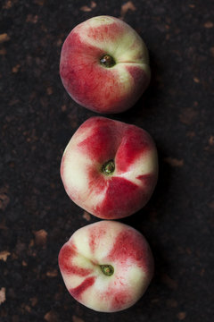 Fresh saturn peaches