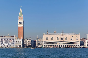 Fototapeta na wymiar Doge Palace Venice Italy