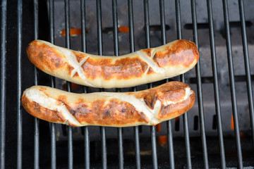 Bratwurst auf dem Grill