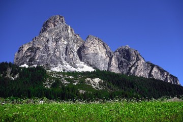 Fototapeta na wymiar Alta Badia Dolomiti Sassongher