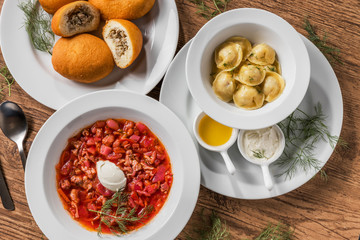 ロシア料理(ピロシキ／ペリメニ／ボルシチ)piroshki and Russian cuisine