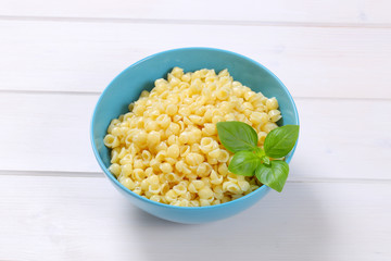 small pasta shells