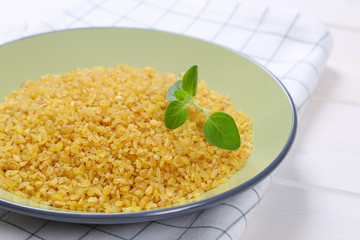 dry wheat bulgur