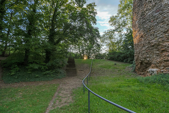 Drususstein auf der Zitadelle in Mainz