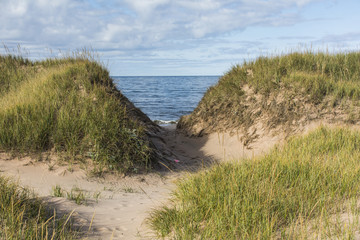 Dünenlandschaft auf der Magdaleneninsel "Cap-aux-Meules" in Kanada.