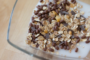 Vollkorn Schoko-Müsli am Morgen