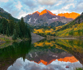 Fototapeta premium Maroon Bells