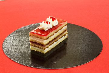 Cake of cream and sponge cake