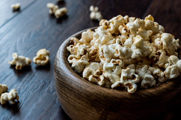 Sweet Honey Popcorn in a wooden bowl.