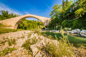 majestic arch of stone bridge