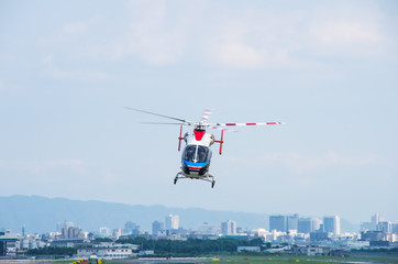 ヘリコプター離陸