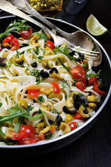 Pasta with olives and tomatoes