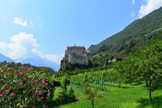 Schloss Kastelbell in Vinschgau-S&uuml;dtirol