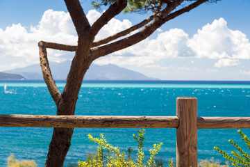Fototapeta premium Beautiful sea in a summer day in Italy