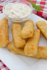bâtonnets de poisson pané