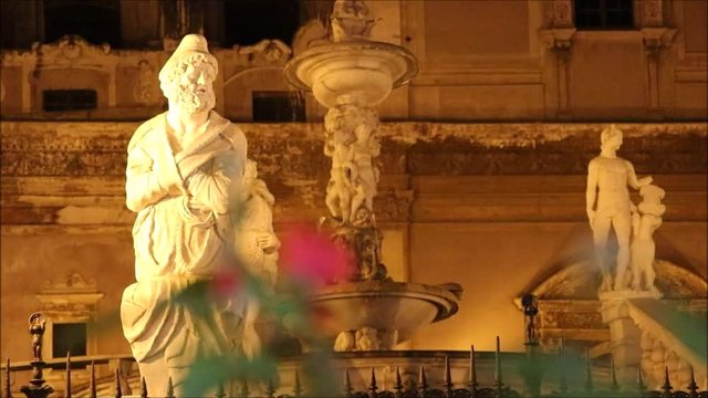 Palermo, Piazza della Vergogna o Piazza Pretoria