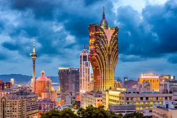 Fototapete Asiatische Orte Skyline von Macau, China in der Abenddämmerung.
