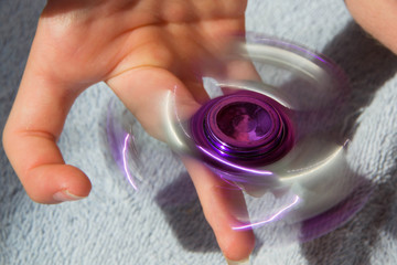Fidget spinner toy