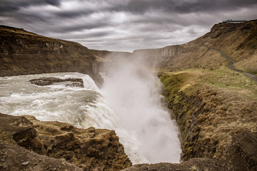 Gulfoss- Stürzende Wassermassen