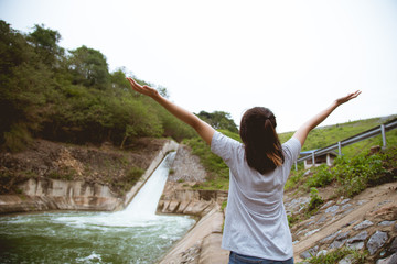 Women go wild during the holidays.