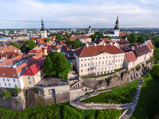 Fototapeta premium Building of government of Estonia and Patkuli Stairs. The Old Town of Tallinn. Aerial view. Estonia, Europe