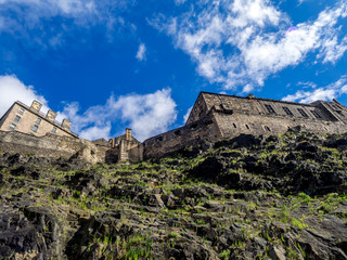 Fototapeta na wymiar View of Edinburgh Castle from the Old Town.