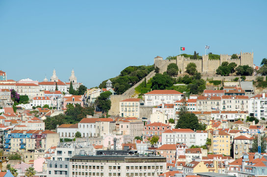 Vue de la ville et du Château Saint-Georges de Lisbonne