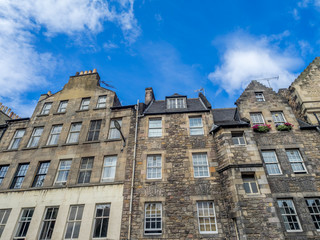 Fototapeta premium Ancient buildings and architecture in the heart of Edinburgh, Scotland.