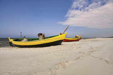 Fototapeta premium Beautiful beach with sea view, clean water & blue sky, Baltic sea, Debki, Poland ,Europe 