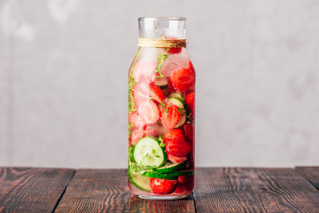 Detox Water with Strawberry, Cucumber and Thyme.