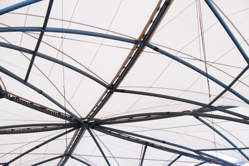 Obraz premium Structure of big white canvas roof tents