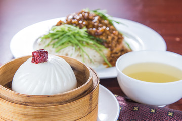 dried noodles